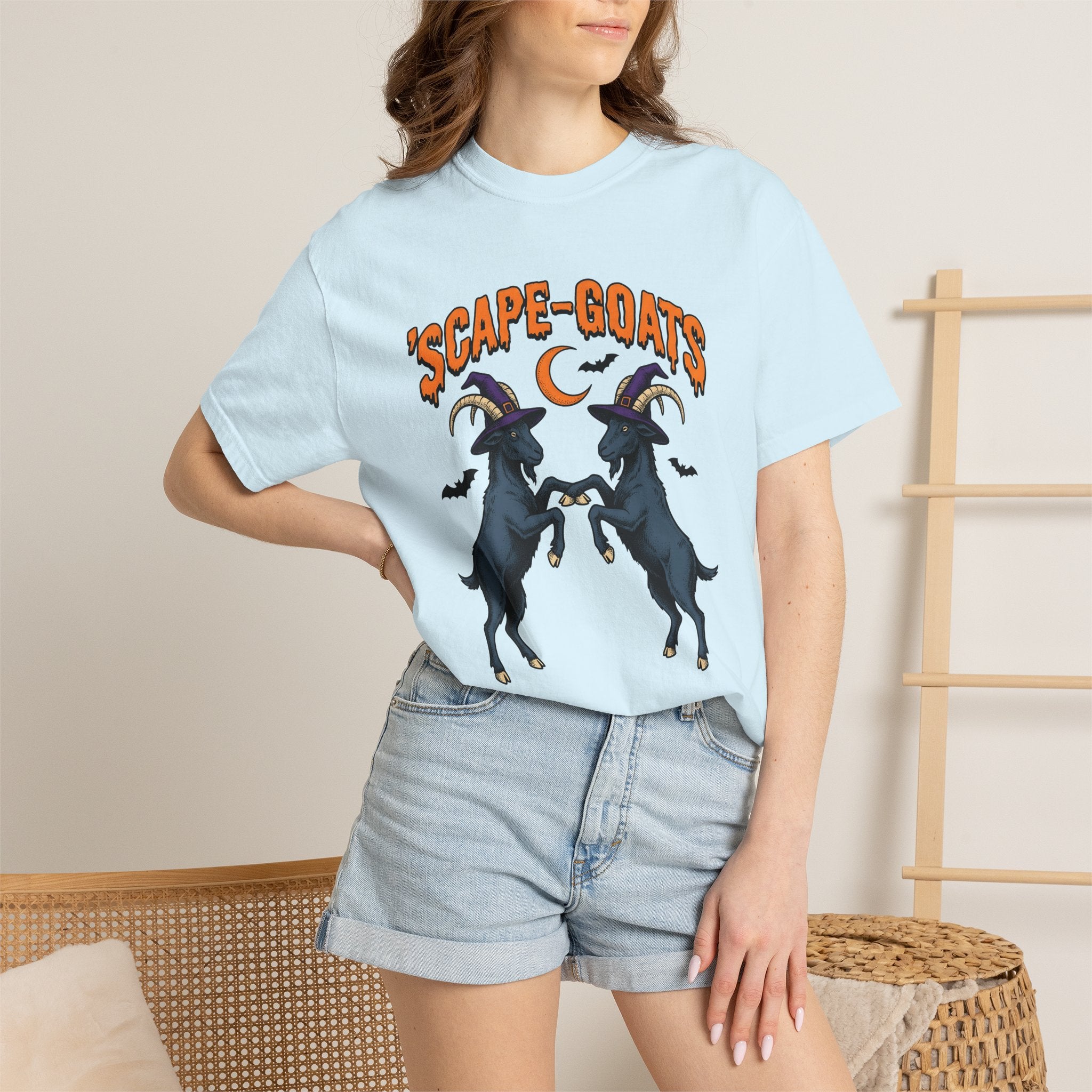 Witch Goats Shirt Halloween Animals Gift Women Spooky Tee Goat T-Shirt Horror Fan Creatures Graphic Tshirt Vintage Crescent Moon Tshirt