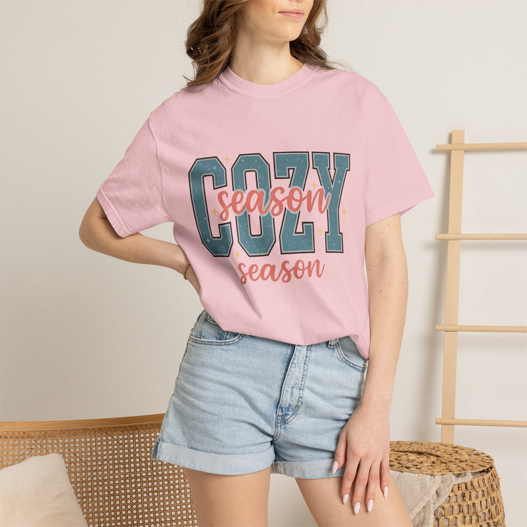 Varsity Text Shirt Holiday Winter Gift Women Collegiate Tee Lettering T-Shirt Christmas Fan Seasonal Graphic Tshirt Retro Stars Tshirt