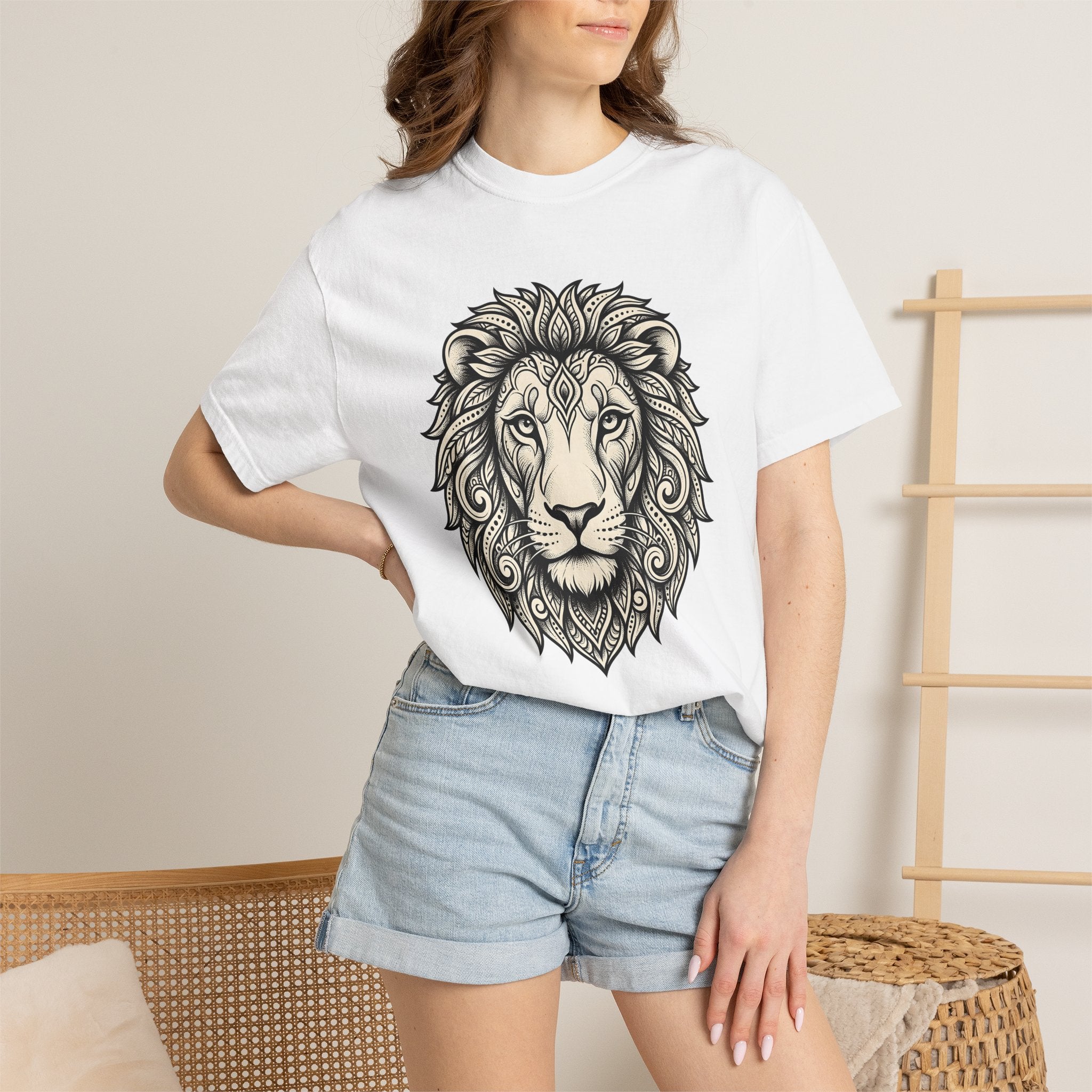 Lion Head Shirt Animals Astrology Gift Women Tribal Tee Lion T-Shirt Wildlife Fan Primitive Tshirt Zodiac Graphic Sketch Design Tshirt