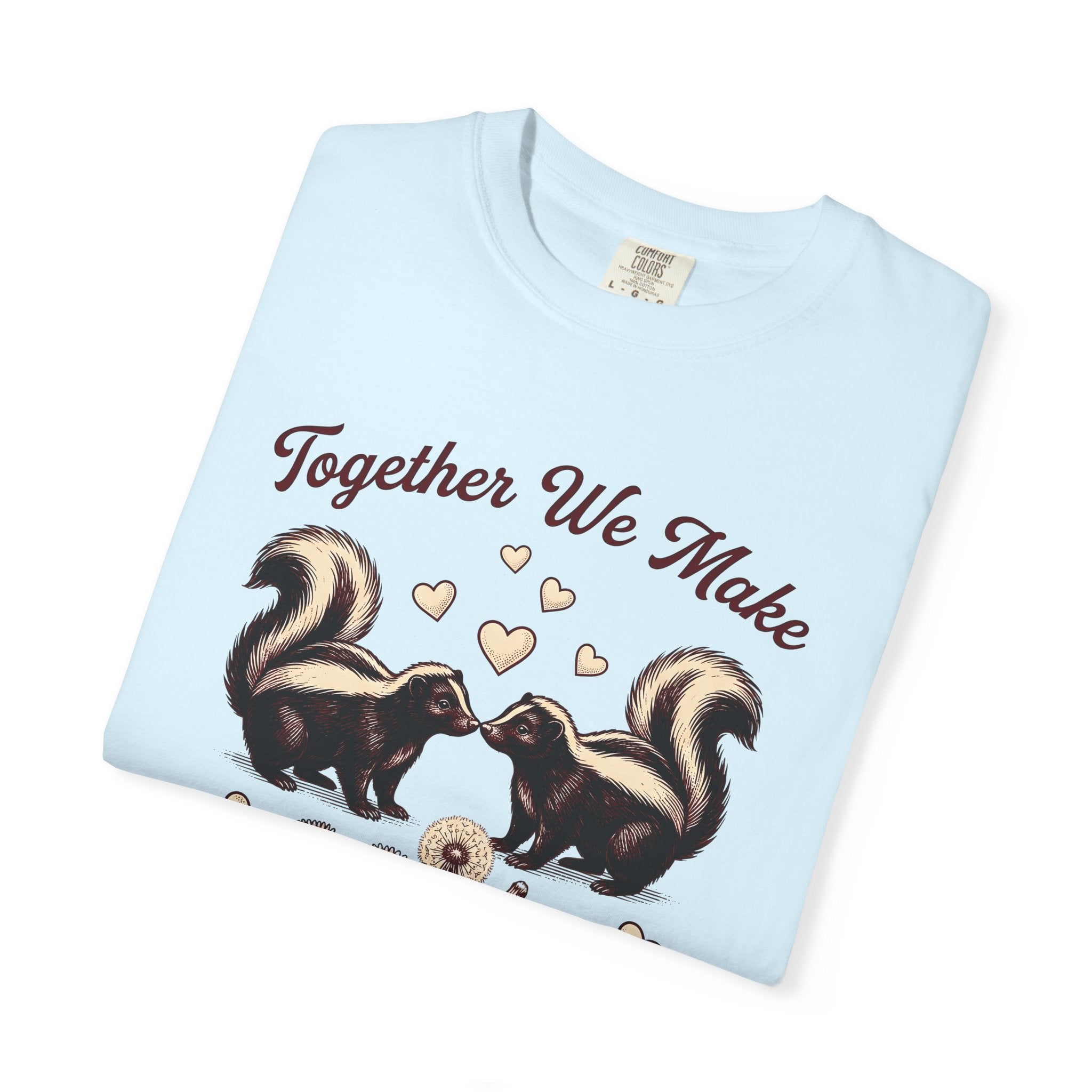 Skunk Duo Shirt St Valentines Day Fauna Gift Women Classic Tee Skunks T-Shirt Valentine Fan Vintage Tshirt Wildlife Graphic Doodle Heart