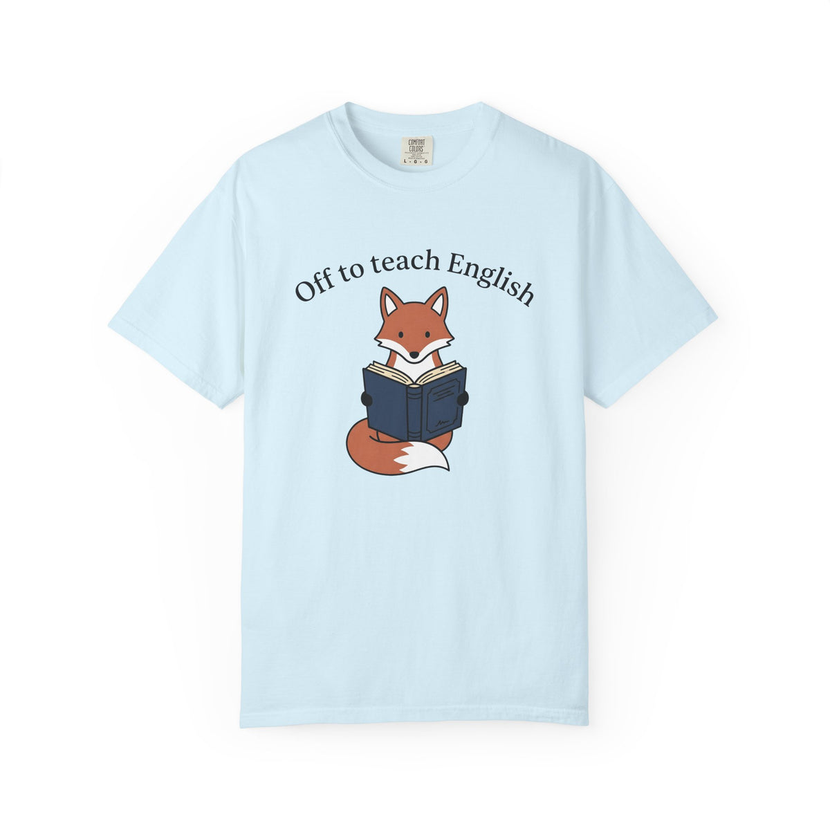 Fox Holding Book Shirt Teacher Wildlife Gift Women Kawaii Tee Vixen T-Shirt Educator Enthusiast Cute Tshirt Animal Graphic Comic Reading