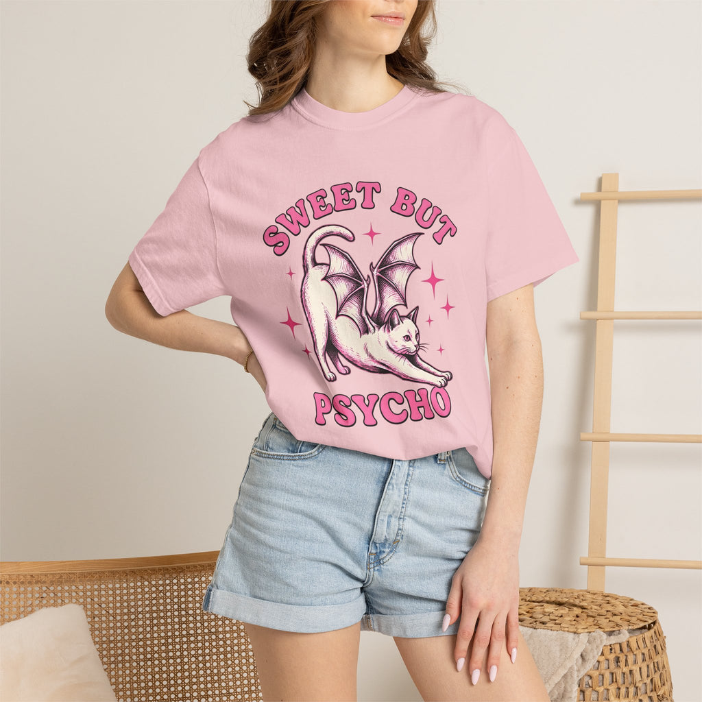 Winged Cat Shirt Cat Legend Gift Women Horror Tee Cat T-Shirt Cat Fan Gothic Tshirt Mythical Graphic Classic Shining Stars Tshirt