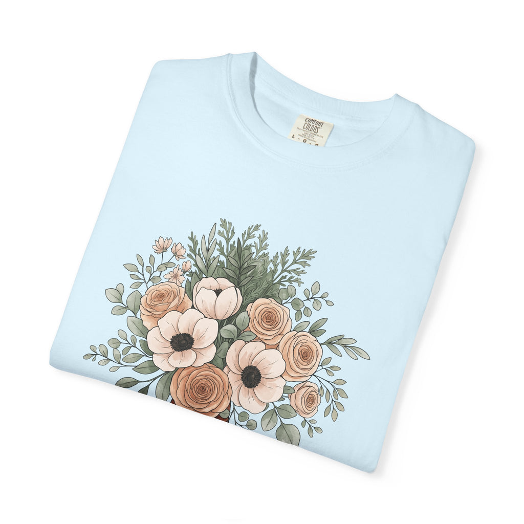 Carrot Flower Bouquet Shirt Easter Bouquet Gift Women Painting Tee Flower Arrangement T-Shirt Spring Fan Floral Art Tshirt Floral Graphic