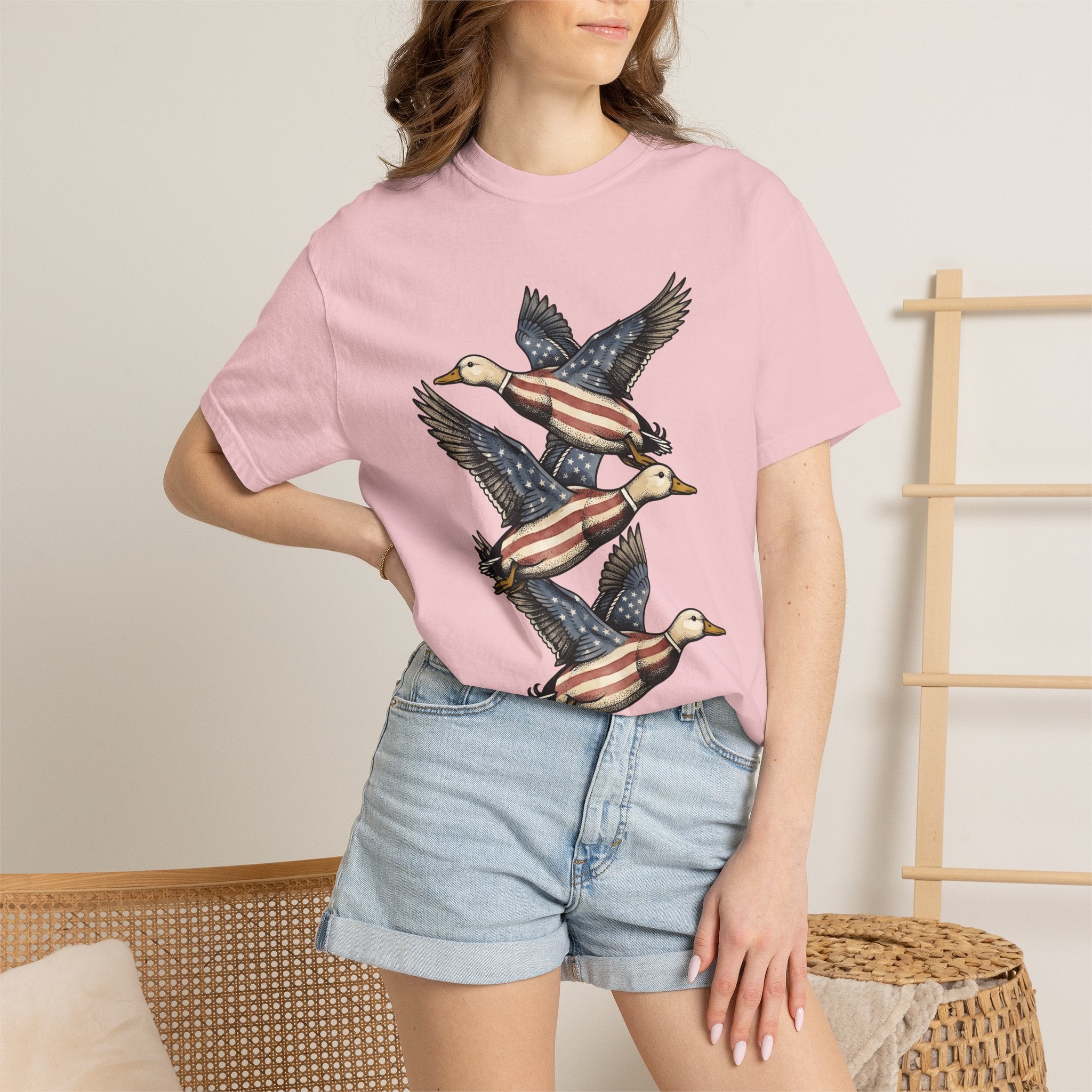 Patriotic Mallards Shirt 4th Of July Nature Gift Women Classic Tee Duck T-Shirt Independence Day Fan Vintage Tshirt Wildlife Graphic Doodle