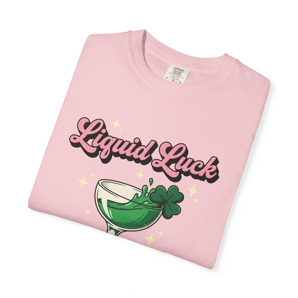 Cocktail Glass Shirt St Patrick's Day Drinking Gift Women Bold Tee Glass T-Shirt St Patricks Fan Vintage Tshirt Boozy Graphic Retro Shamrock