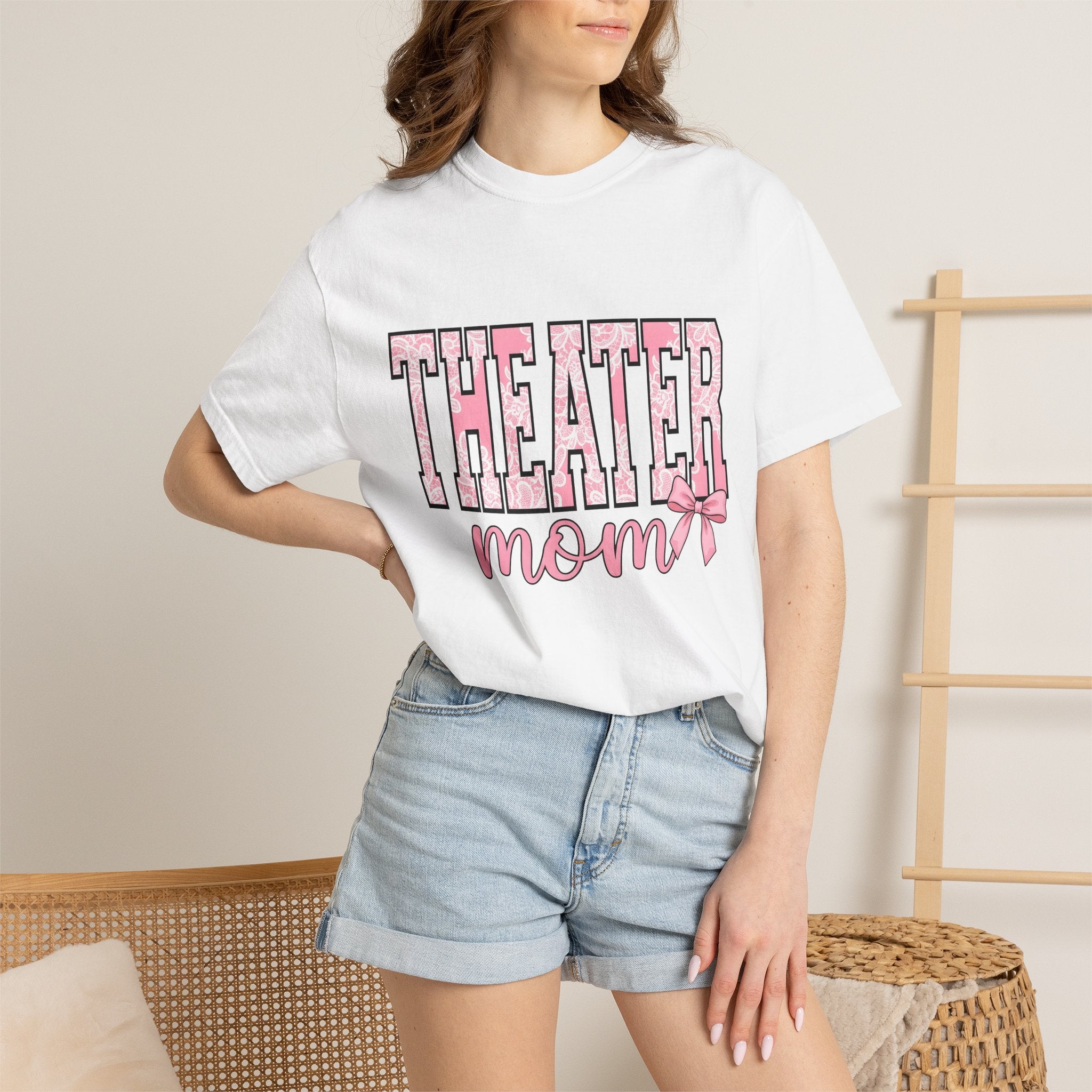 Lace Varsity Font Shirt Moms Acting Gift Women Dainty Tee Varsity Jacket T-Shirt Motherhood Fan Script Tshirt Thespian Graphic Old School