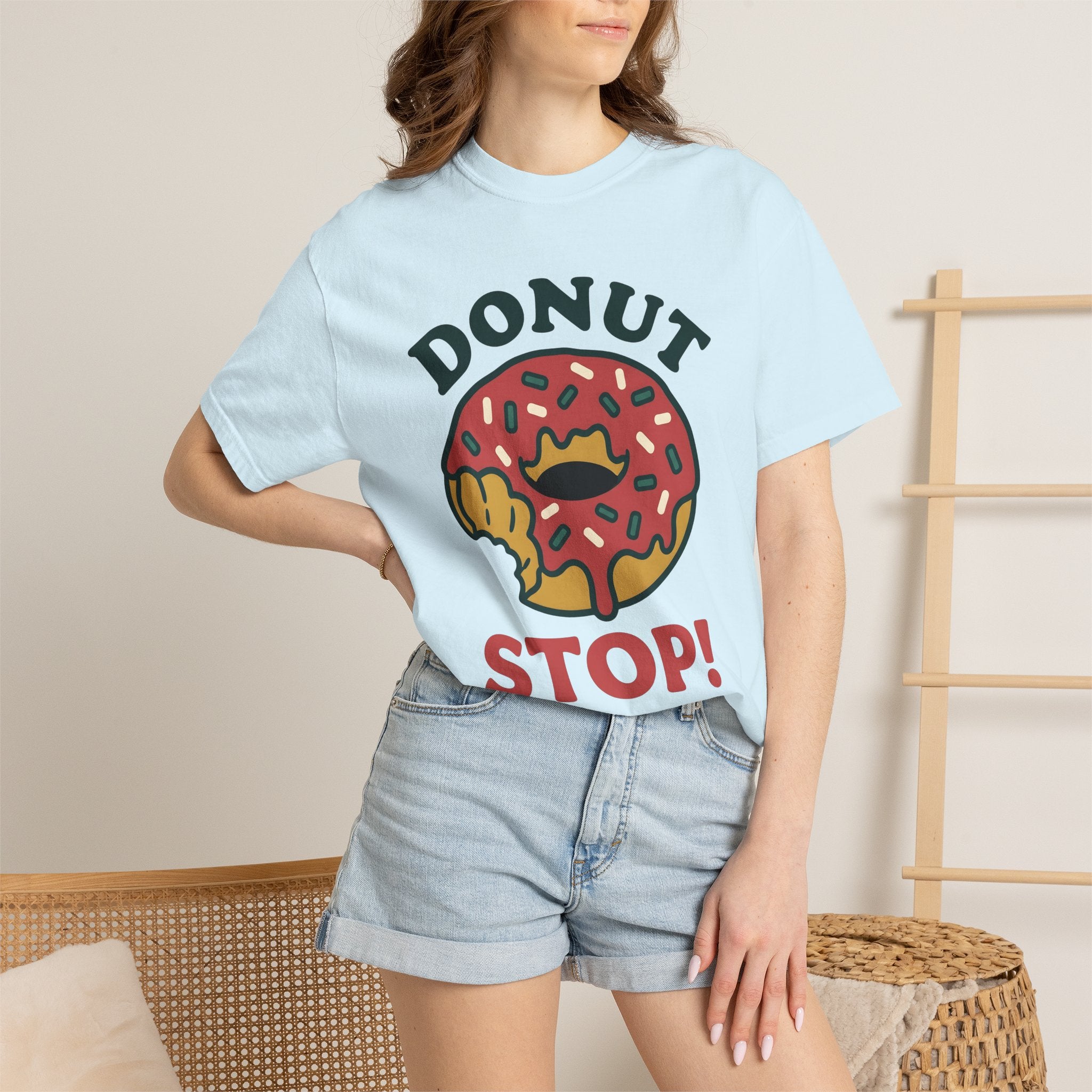 Chocolate Donut Shirt Desserts Brunch Gift Women Comic Tee Donuts T-Shirt Pastry Fan Cartoon Tshirt Breakfast Graphic Vintage Candy Tshirt