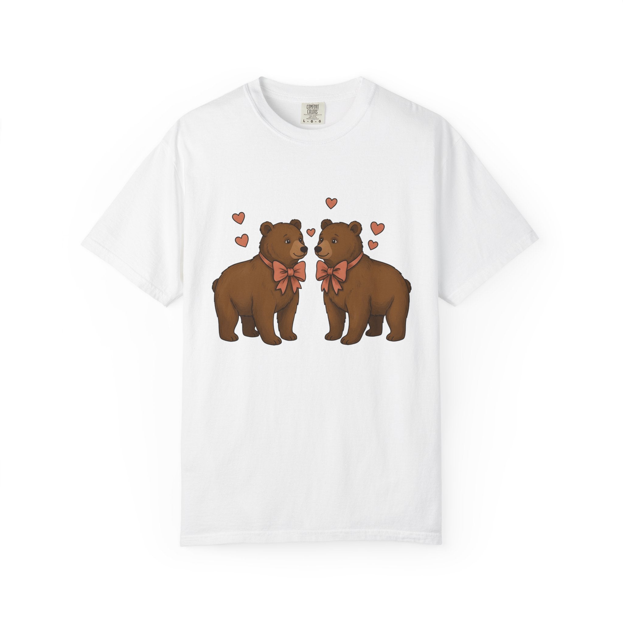 Bear Couple Shirt Animals Love Gift Women Cute Tee Bear T-Shirt Animal Fan Cartoon Tshirt Romance Graphic Hand Drawn Hearts Tshirt