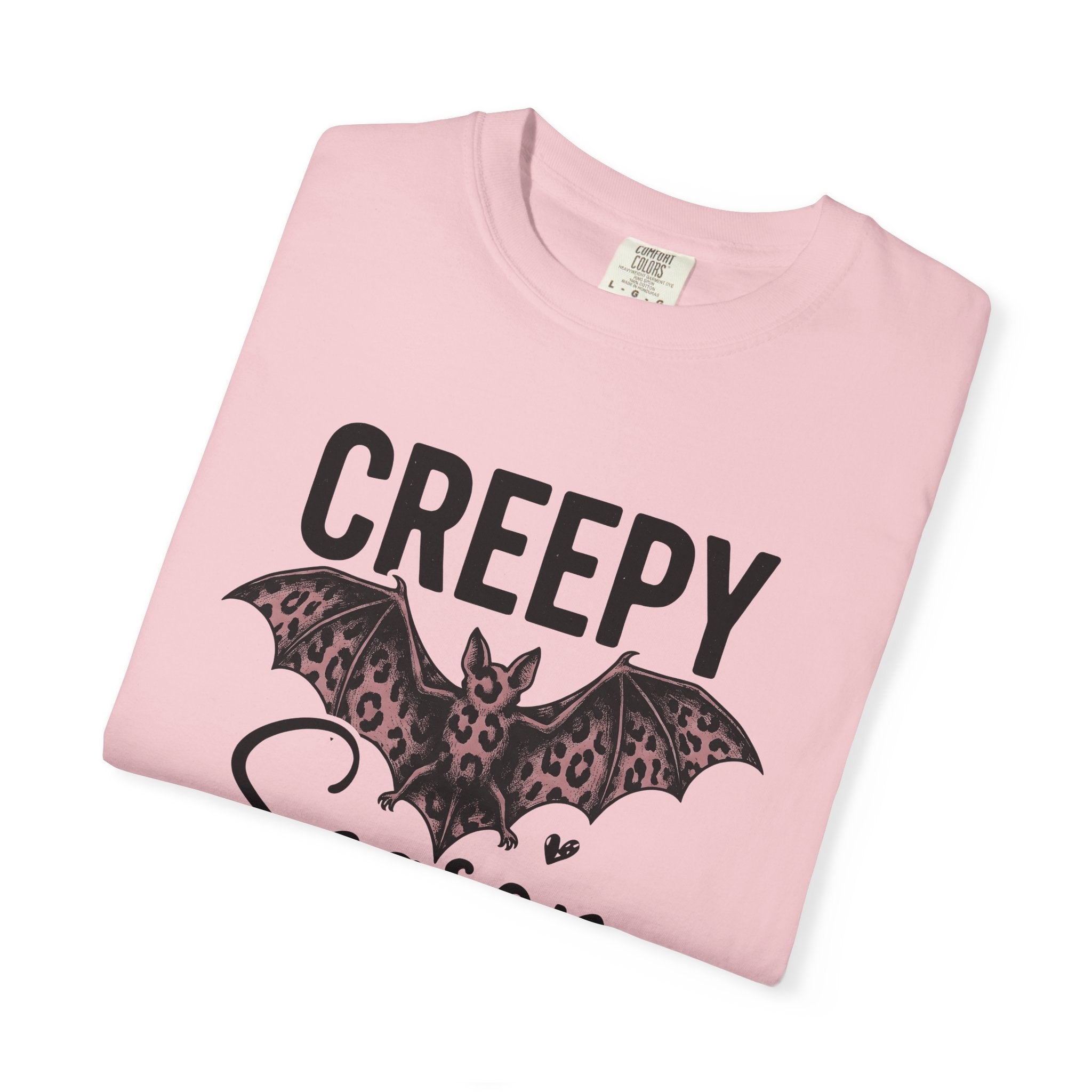 Bat Art Shirt Halloween Macabre Gift Women Line Art Tee Bat T-Shirt Horror Fan Batwing Tshirt Dark Graphic Cartoon Heart Icon Tshirt