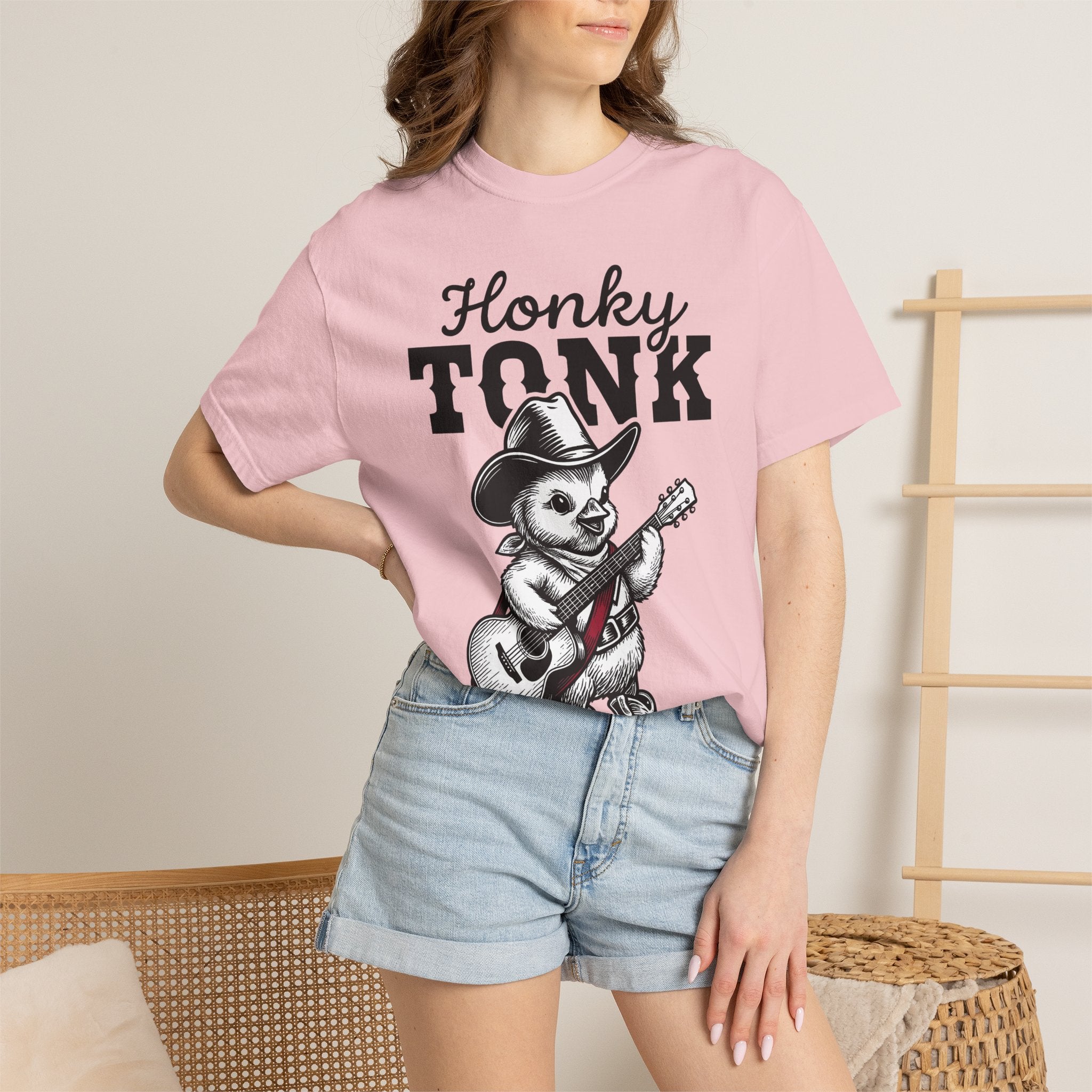 Western Girl Shirt Easter Ranch Gift Women Retro Tee Cowgirl T-Shirt Easter Fan Farmhouse Tshirt Farm Graphic Sketch Acoustic Guitar Tshirt