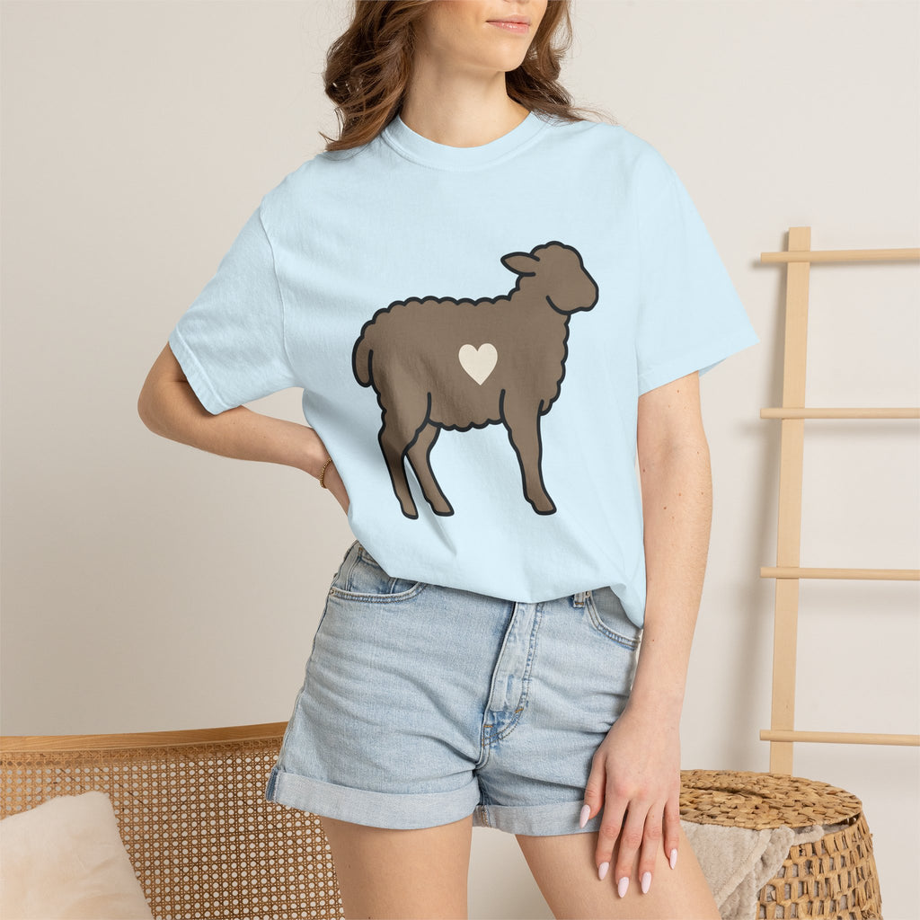 Lamb Shirt Easter Creatures Gift Women Sweet Tee Sheep T-Shirt Spring Fan Lamb Graphic Tshirt Clean Heart Shape Tshirt