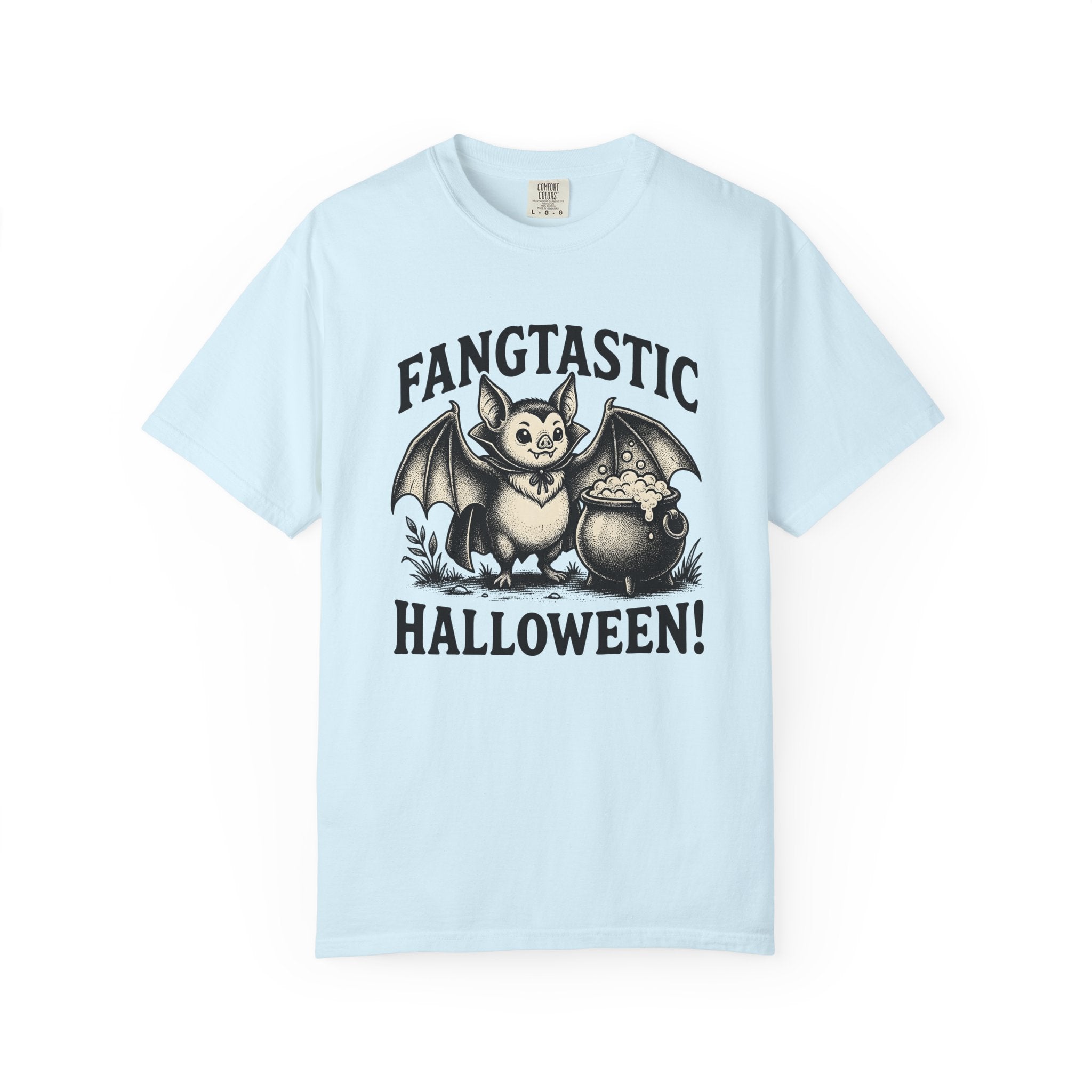 Bat Cauldron Shirt Halloween Gothic Gift Women Vintage Tee Cauldron T-Shirt Horror Fan Witch Tshirt Dark Graphic Hand Drawn Potion Tshirt