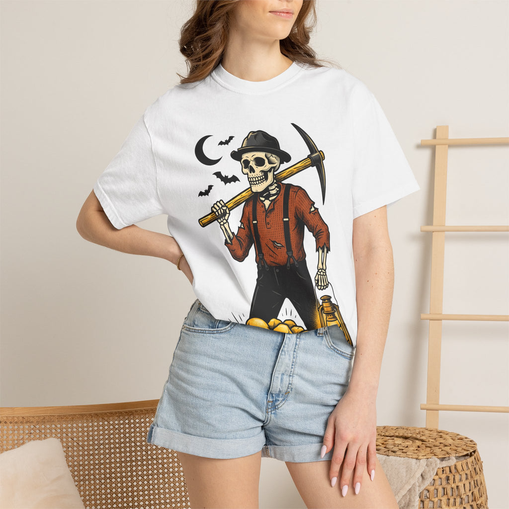 Skeleton Miner Shirt Halloween Dark Gift Women Retro Tee Miner T-Shirt Horror Fan Spooky Graphic Illustration Sketch Bones Tshirt