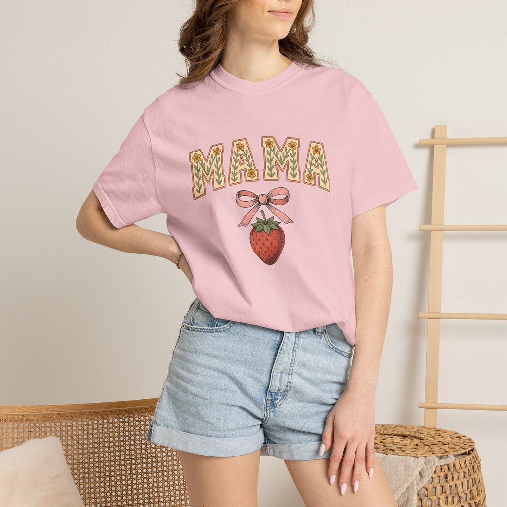 Strawberry Bow Shirt Moms Nature Gift Women Botanical Tee Bow T-Shirt Mother Fan Botanical Tshirt Outdoor Graphic Vintage Floral Tshirt