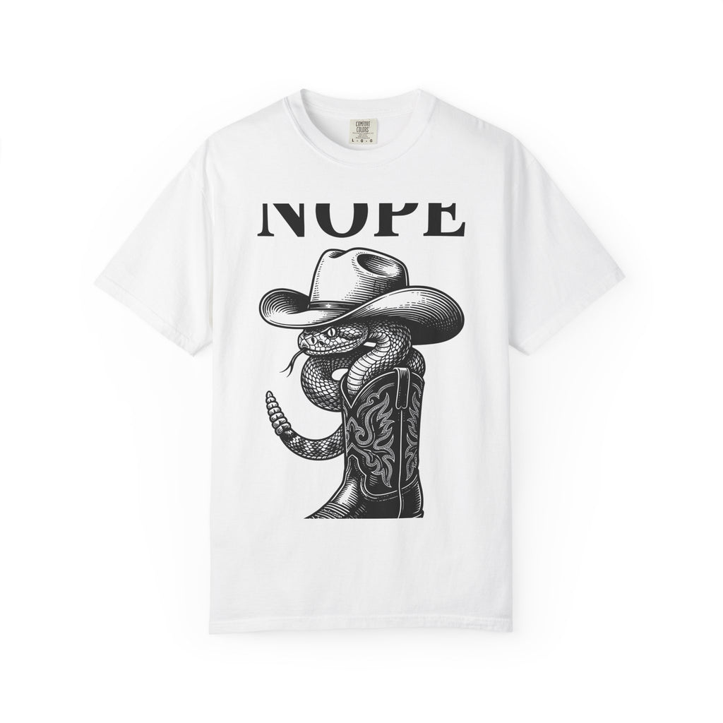 Snake Cowboy Boot Shirt Cowgirl Humor Gift Women Vintage Tee Serpent T-Shirt Cowgirl Fan Retro Tshirt Funny Graphic Western Cowboy Hat