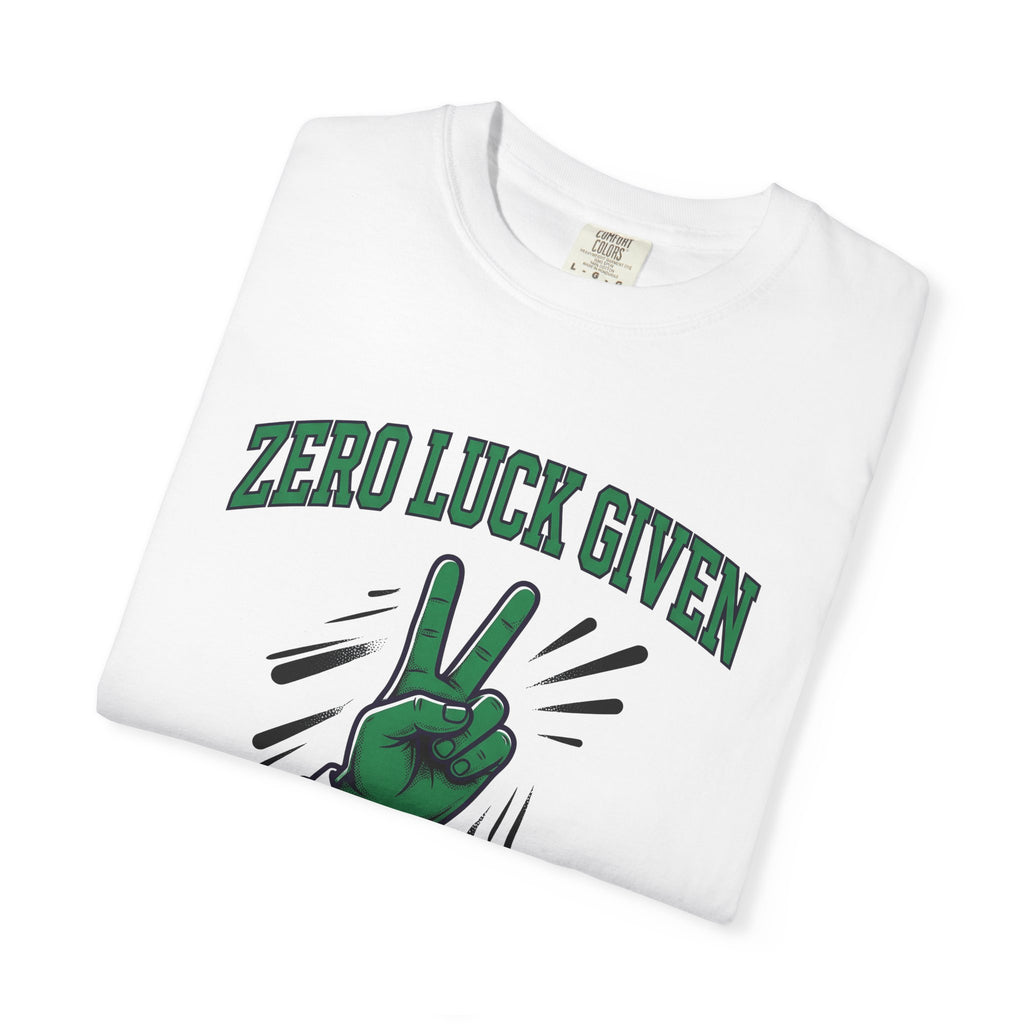 Green Hand Peace Symbol Shirt St Patrick's Day Comedy Gift Women Illustration Tee Peace Sign T-Shirt Shamrock Fan Hippie Tshirt Humor