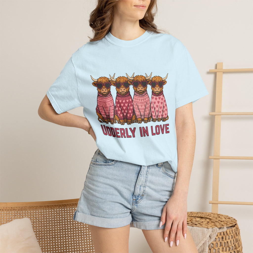 Highland Cattle Shirt St. Valentine's Day Pets Gift Women Cartoon Style Tee Cow T-Shirt Valentine Fan Cartoony Tshirt Animal Graphic