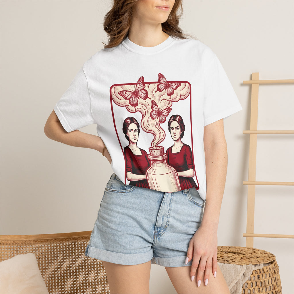 Dual Women Shirt Boho Chic Magical Gift Women Classic Tee Lesbians T-Shirt Bohemian Fan Vintage Tshirt Mystical Graphic Line Art Insect