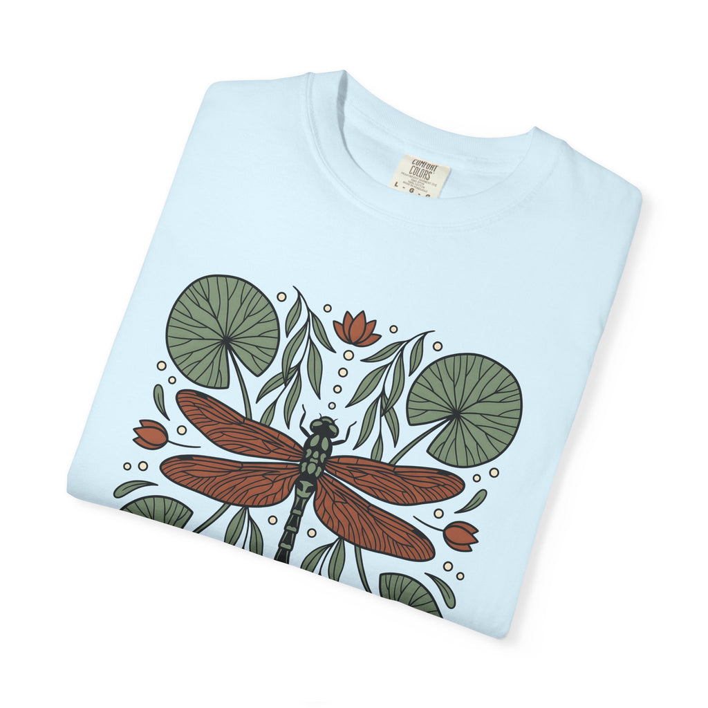 Dragonfly Graphic Shirt Boho Chic Nature Gift Women Boho Tee Damselfly T-Shirt Bohemian Fan Hippie Tshirt Environmental Graphic Minimal