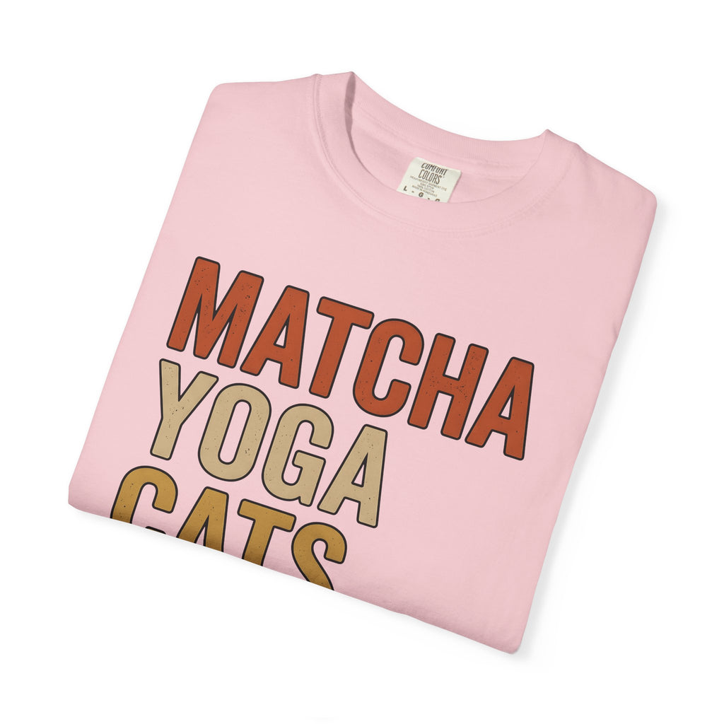 Strong Font Design Shirt Yoga Kitten Gift Women Classic Tee Typography T-Shirt Yogist Enthusiast Vintage Tshirt Cat Graphic Sleek Piled Text