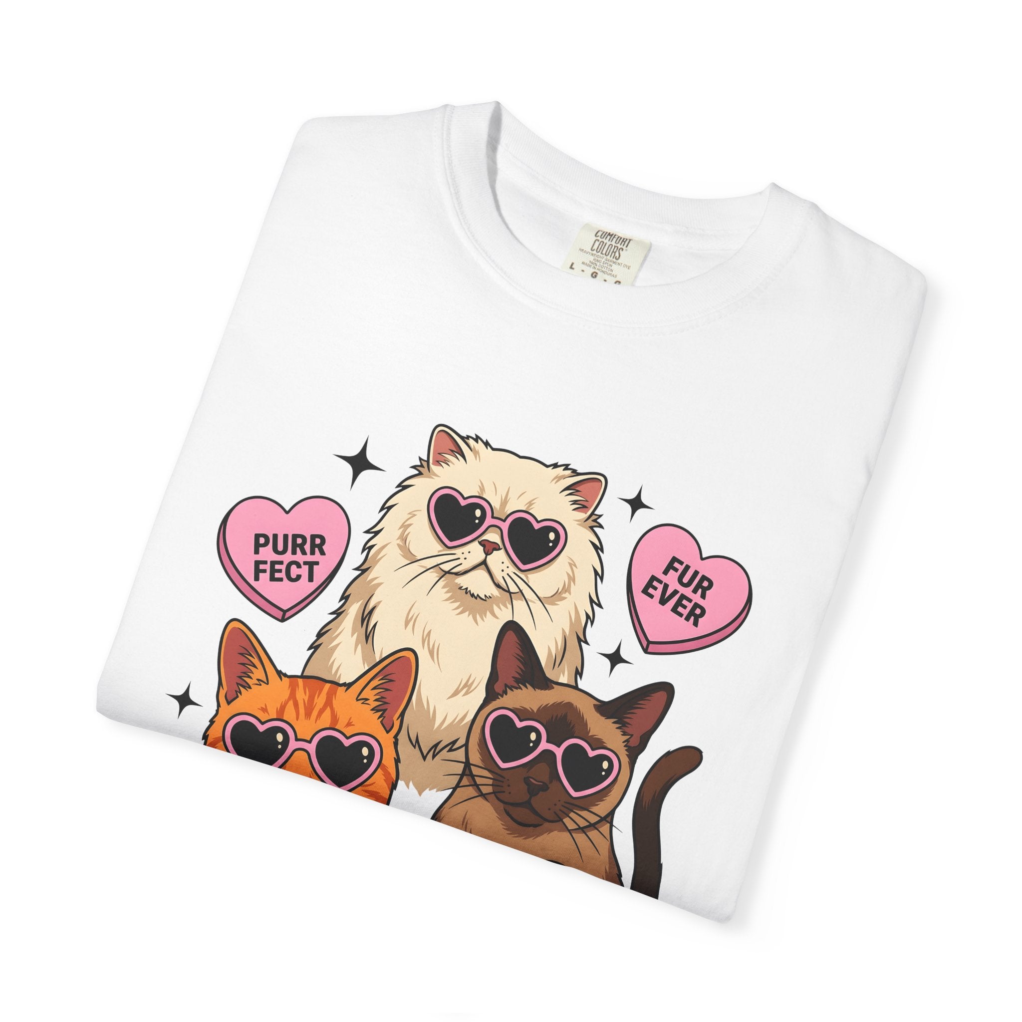 Cat Trio Shirt St. Valentine's Day Animal Gift Women Comic Tee Kittens T-Shirt Valentine Fan Cartoon Tshirt Creature Graphic Vintage Heart