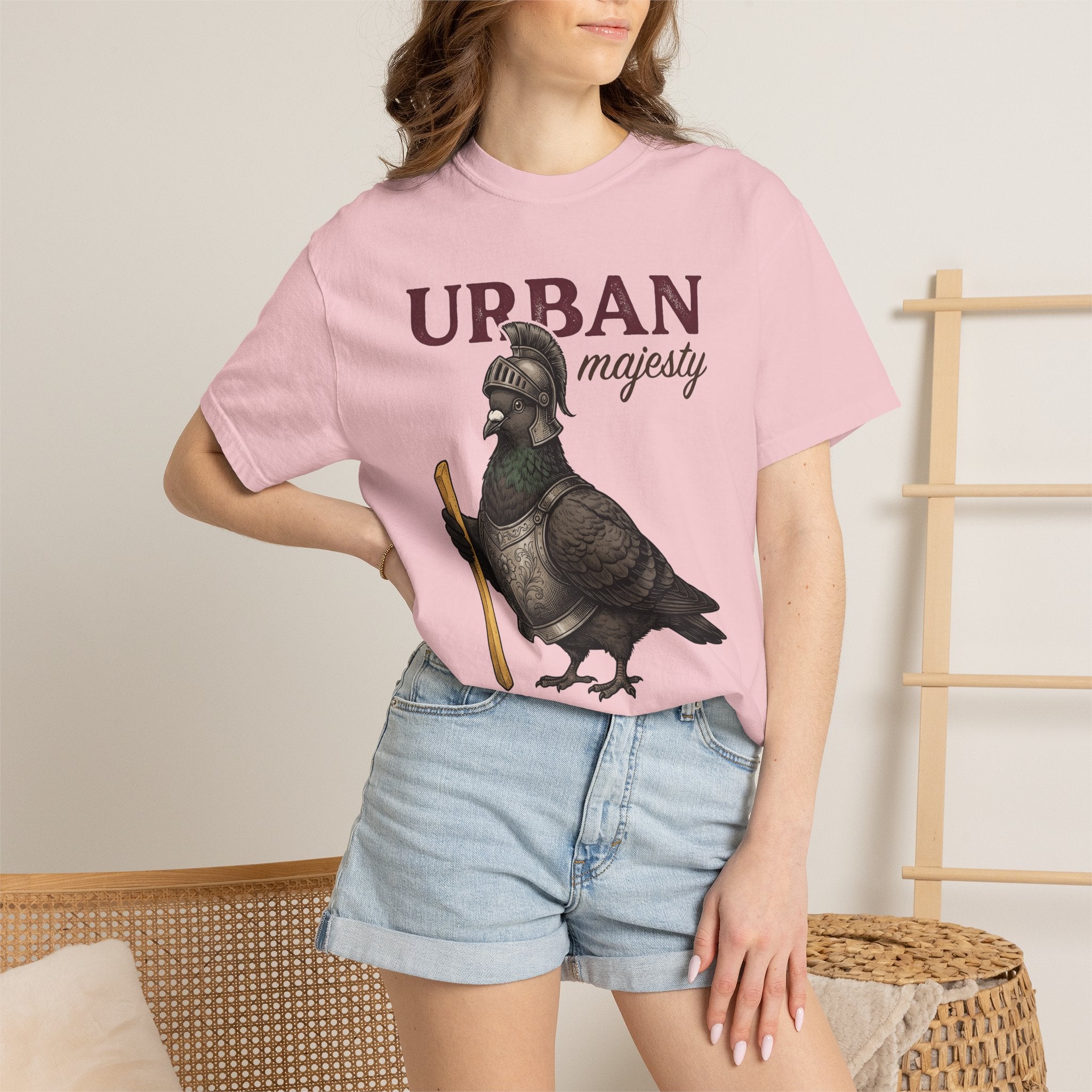 Pigeon In Armor Shirt Funny Fauna Gift Women Antique Tee Dove T-Shirt Humor Fan Vintage Tshirt Wildlife Graphic Line Art Soldier Helmet