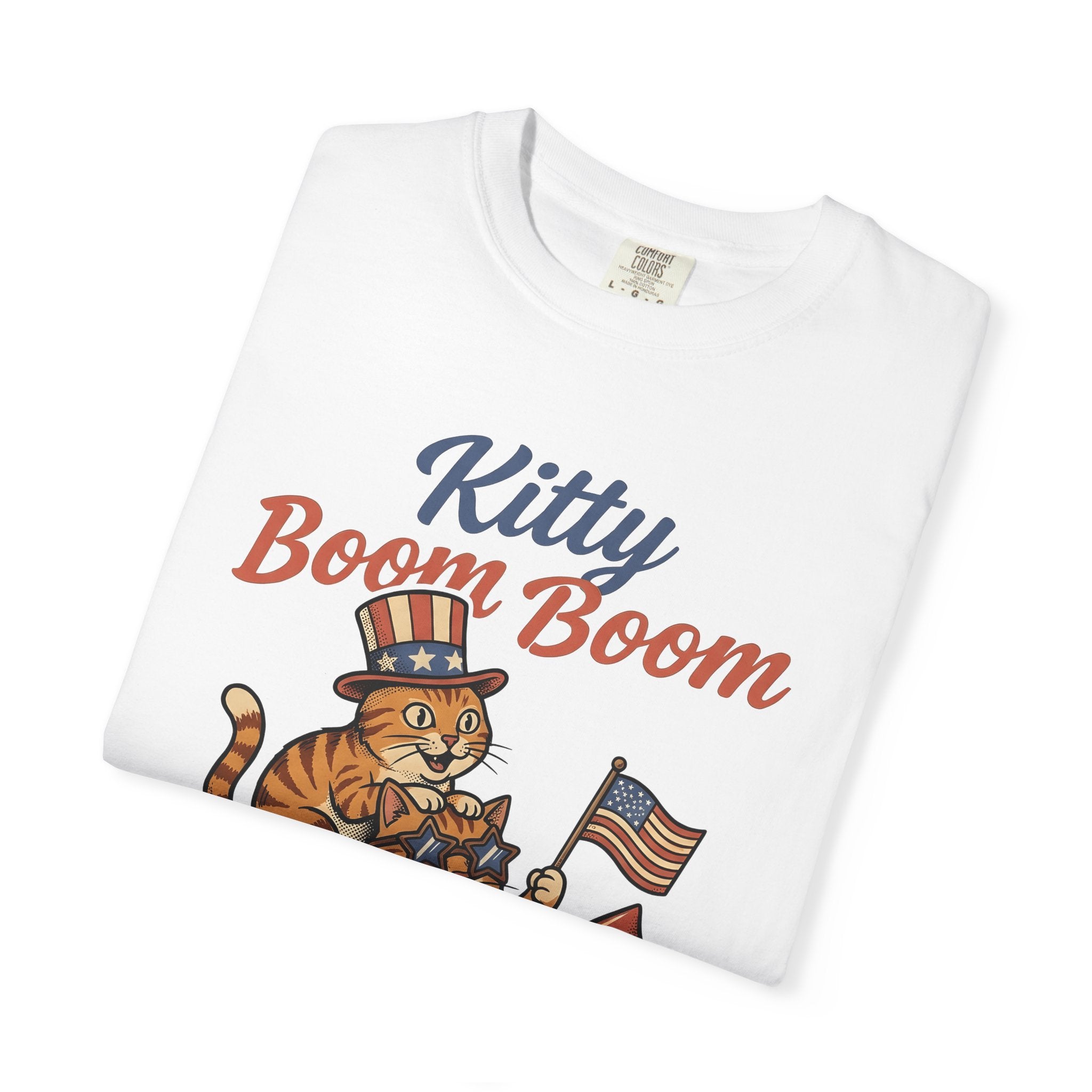 Patriotic Cats Shirt America Cat Gift Women Vintage Tee Kitty Cat T-Shirt Independence Day Fan Feline Tshirt Retro Tshirt Cat Graphic Hand