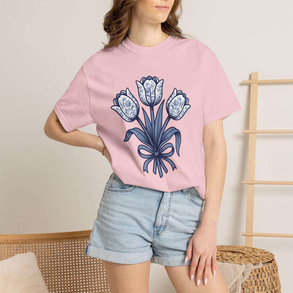 Tulip Flowers Shirt Easter Bouquet Gift Women Retro Tee Flower T-Shirt Spring Fan Floral Tshirt Floral Graphic Simple Bow Tshirt