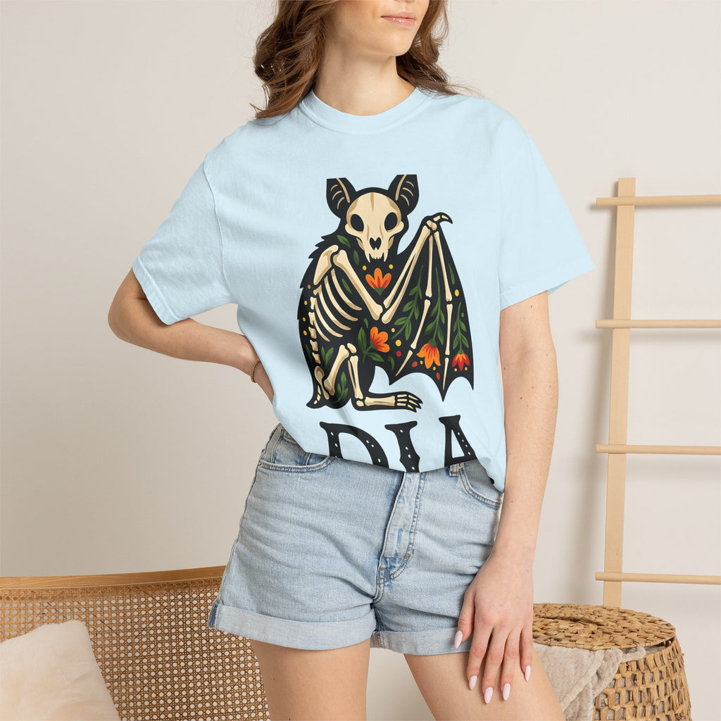 Bat Skeleton Shirt Holiday Gothic Gift Women Folk Art Tee Bat T-Shirt Halloween Fan Primitive Tshirt Dark Graphic Vintage Floral Tshirt