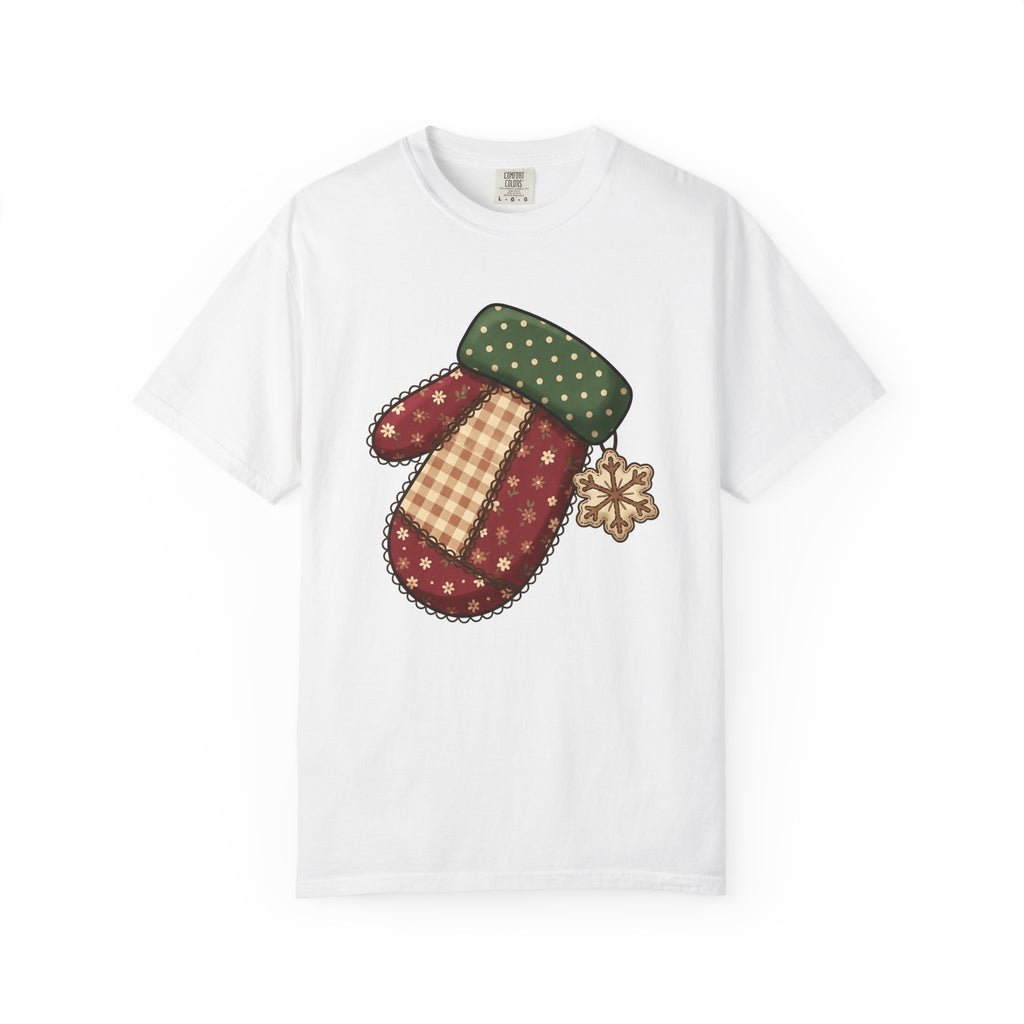 Winter Mitten Shirt Holiday Christmas Gift Women Folk Art Tee Glove T-Shirt Christmas Fan Handmade Tshirt Xmas Graphic Vintage Snowflake