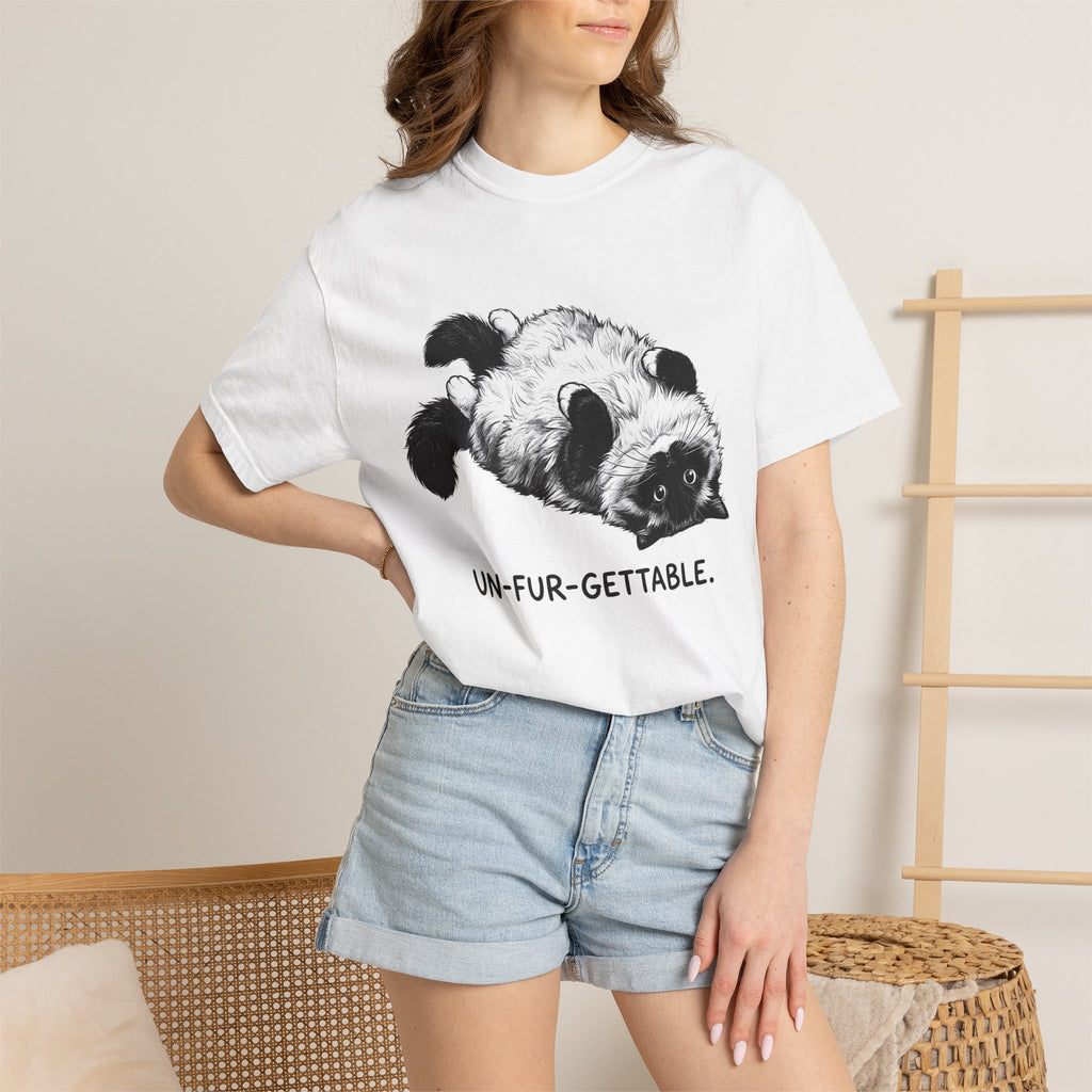 Fluffy Cat Shirt Cat Pet Supplies Gift Women Illustration Tee Kitten T-Shirt Cat Fan Feline Tshirt Pet Graphic Simple Playful Pose Tshirt