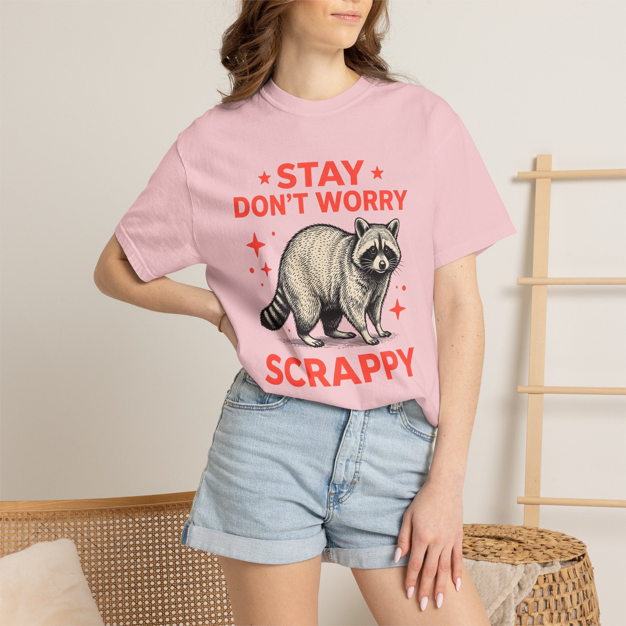 Raccoon Graphic Shirt Animals Nature Gift Women Vintage Tee Trash Panda T-Shirt Wildlife Fan Retro Tshirt Environmental Graphic Hand Drawn