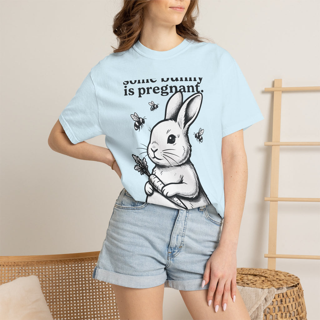 Expecting Rabbit Shirt Funny Wildlife Gift Women Sketch Tee Bunny T-Shirt Humor Fan Hare Graphic Retro Veggie Tshirt