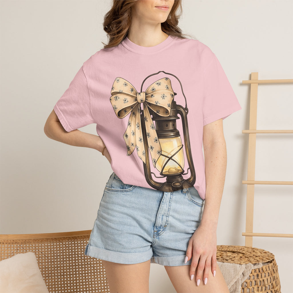Lantern Lamp Shirt Cowgirl Rodeo Gift Women Shabby Chic Tee Lantern T-Shirt Cowgirl Fan Rustic Tshirt Rodeo Graphic Old Fashioned Flower Bow