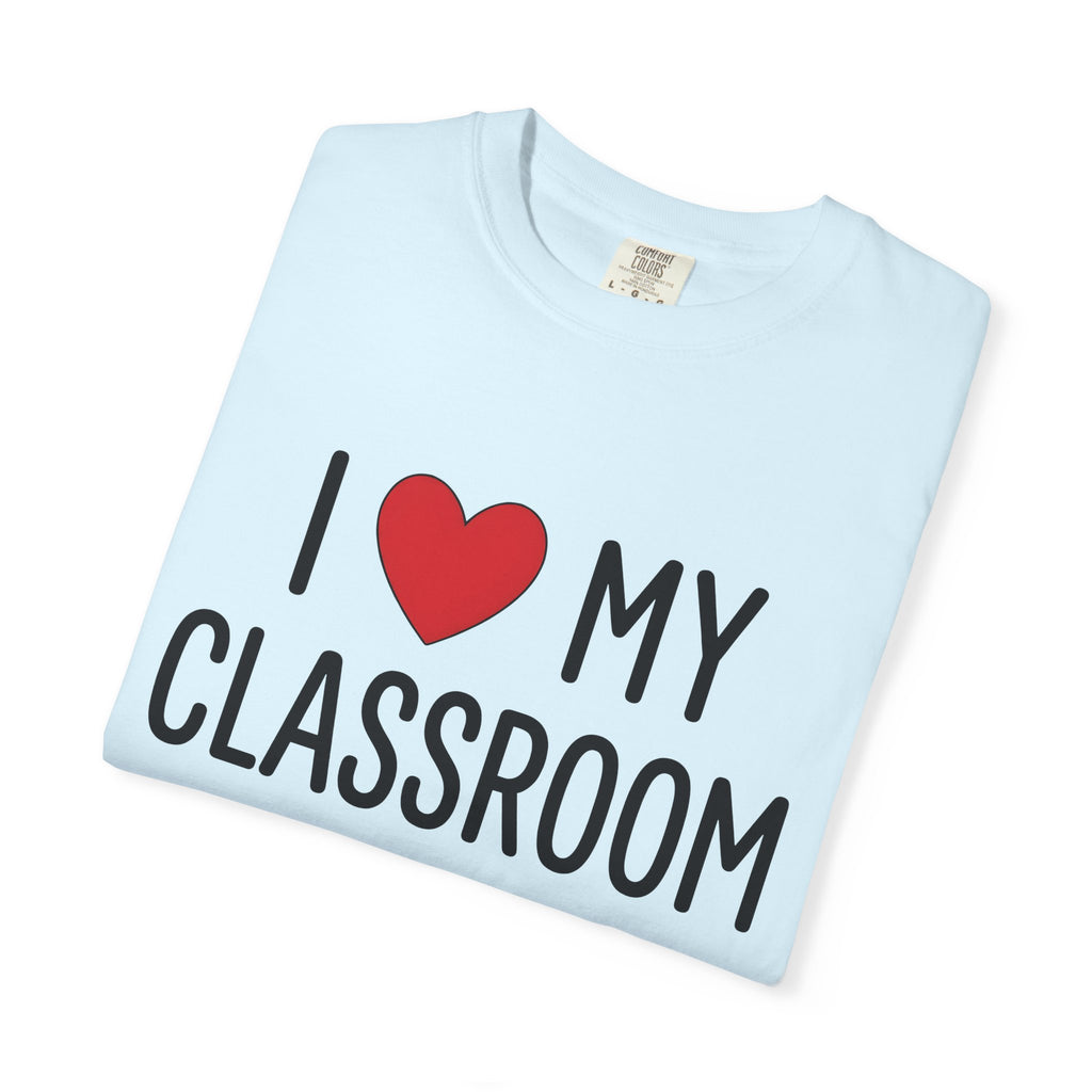 Heart Classroom Shirt Teacher School Gift Women Bold Tee Classroom T-Shirt Educator Enthusiast Graphic Tshirt Simple Design Illustration