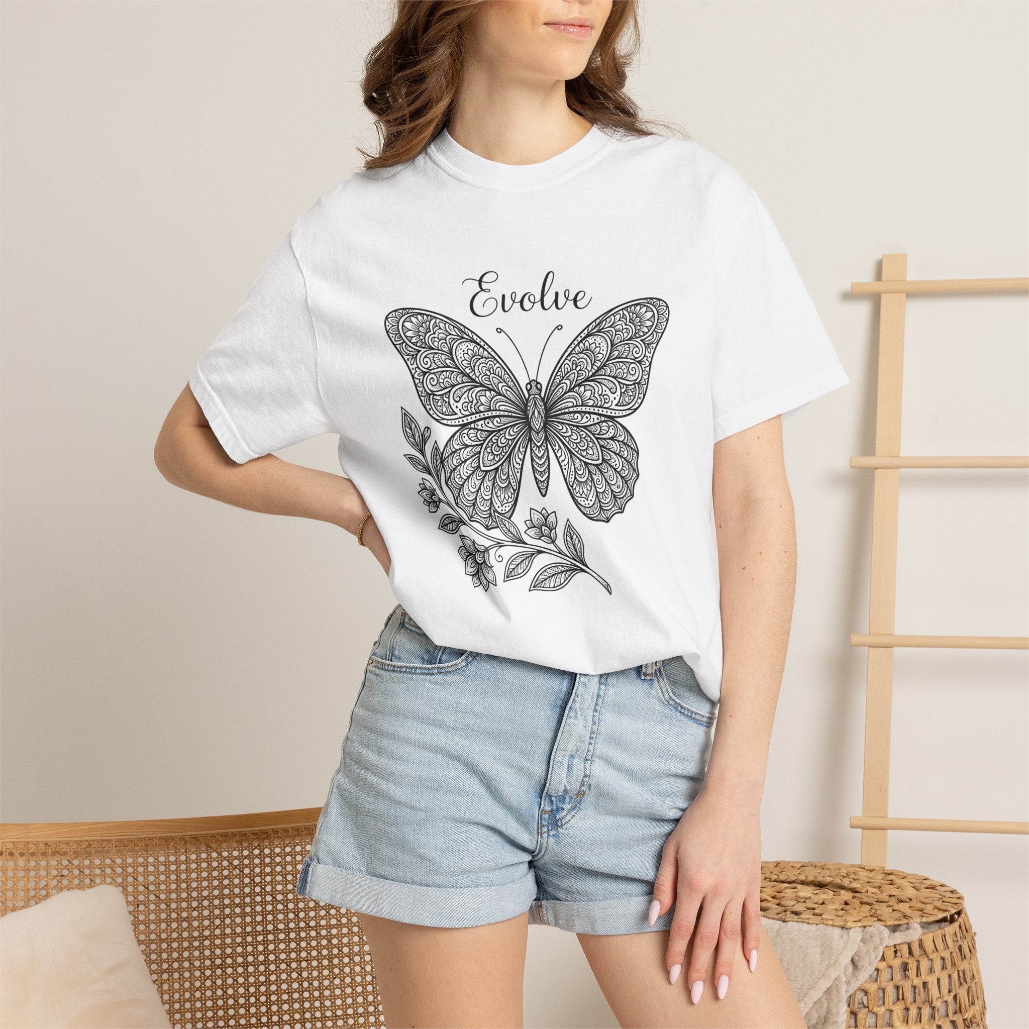 Butterfly Print Shirt Animals & Flowers Flora Gift Women Vintage Tee Butterfly T-Shirt Wildlife Fan Insect Tshirt Botanical Graphic Abstract