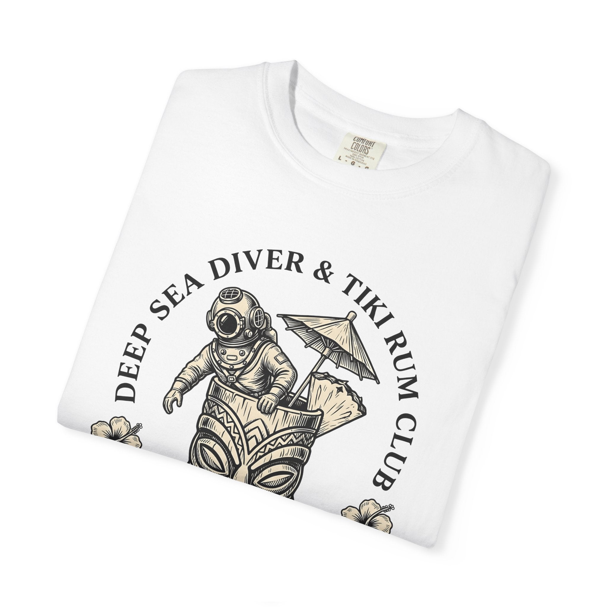 Tiki Mug Diver Shirt Drinks Tropical Gift Women Vintage Tee Scuba Diver T-Shirt Cocktail Fan Retro Tshirt Island Graphic Hand Drawn Hibiscus