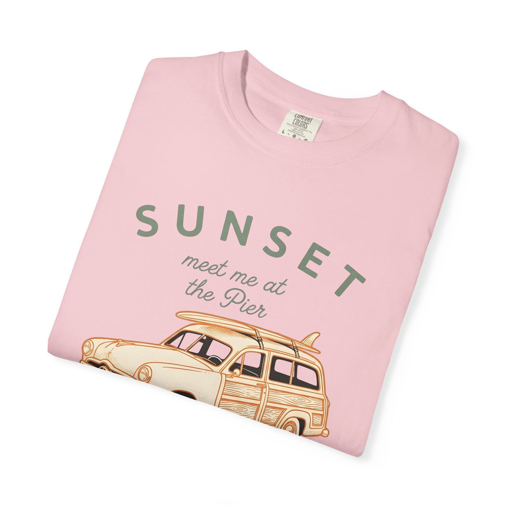 Vintage Surf Wagon Shirt Surfing Beach Gift Women Retro Tee Woody T-Shirt Surfer Enthusiast Vintage Tshirt Coastal Graphic Hand Drawn