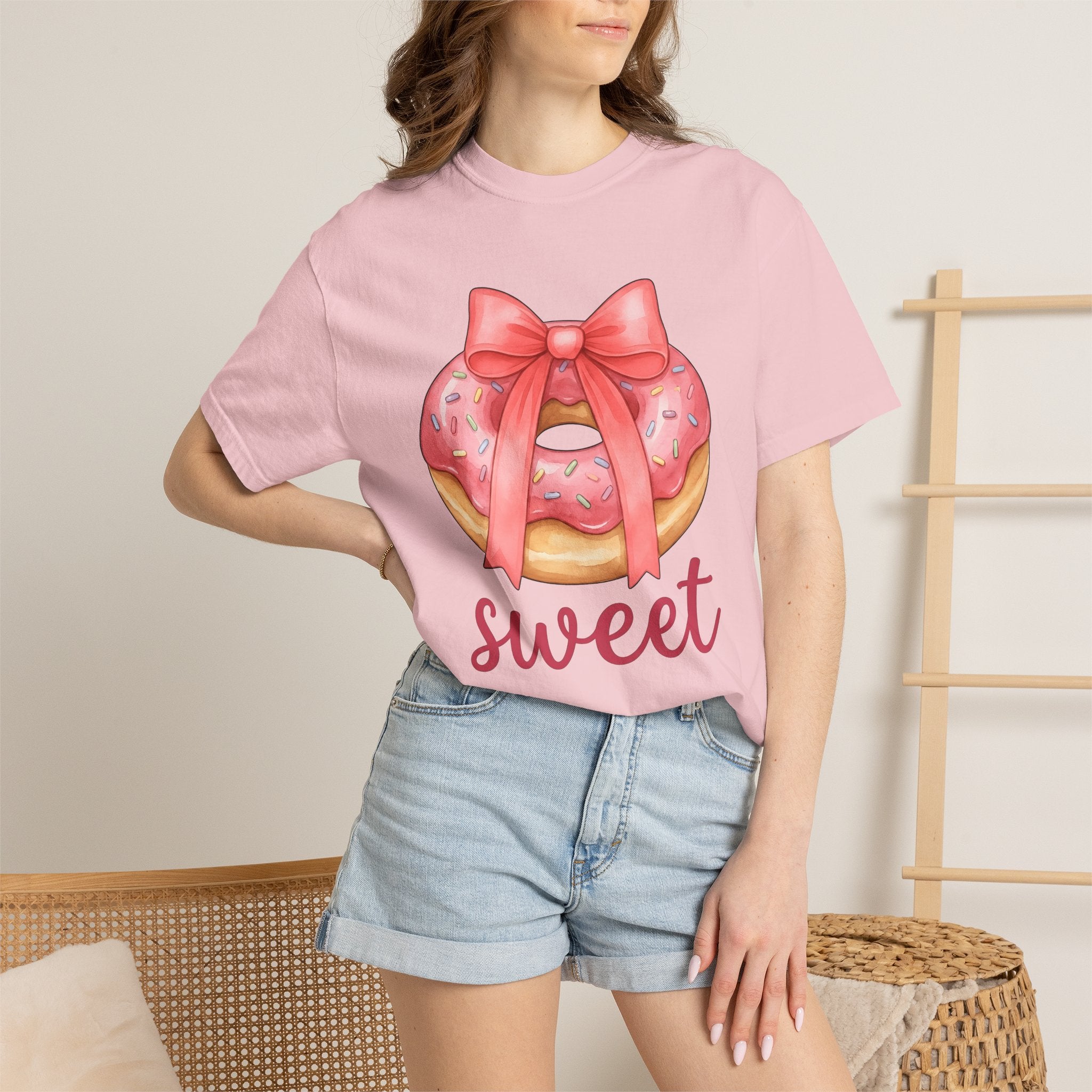 Sprinkle Donut Bow Shirt Desserts Confectionery Gift Women Brush Stroke Tee Donut T-Shirt Pastry Fan Watercolor Tshirt Candy Graphic