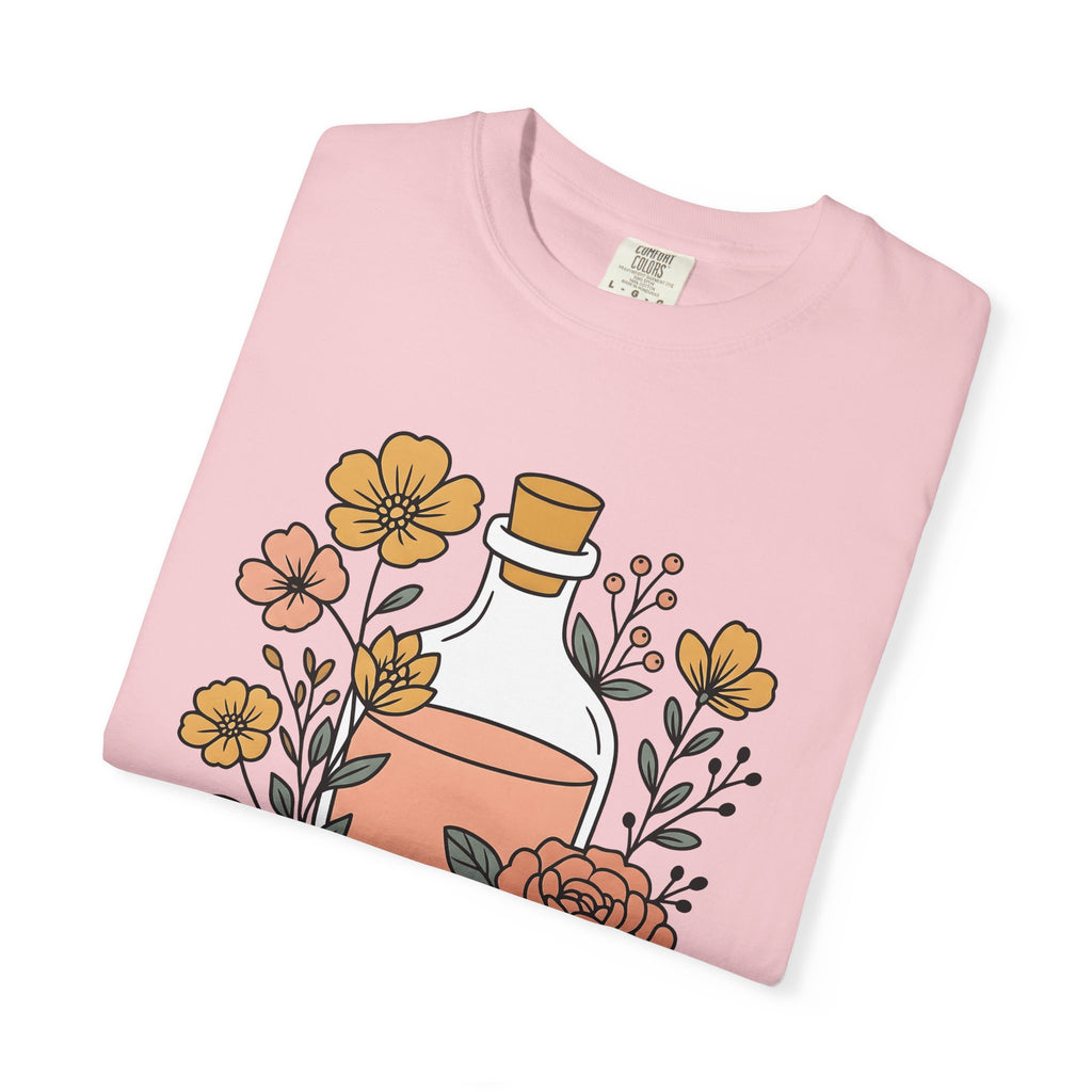 Potion Bottle Shirt Halloween Botanical Gift Women Floral Graphic Tee Apothecary T-Shirt Spooky Fan Graphic Tshirt Floral Illustration