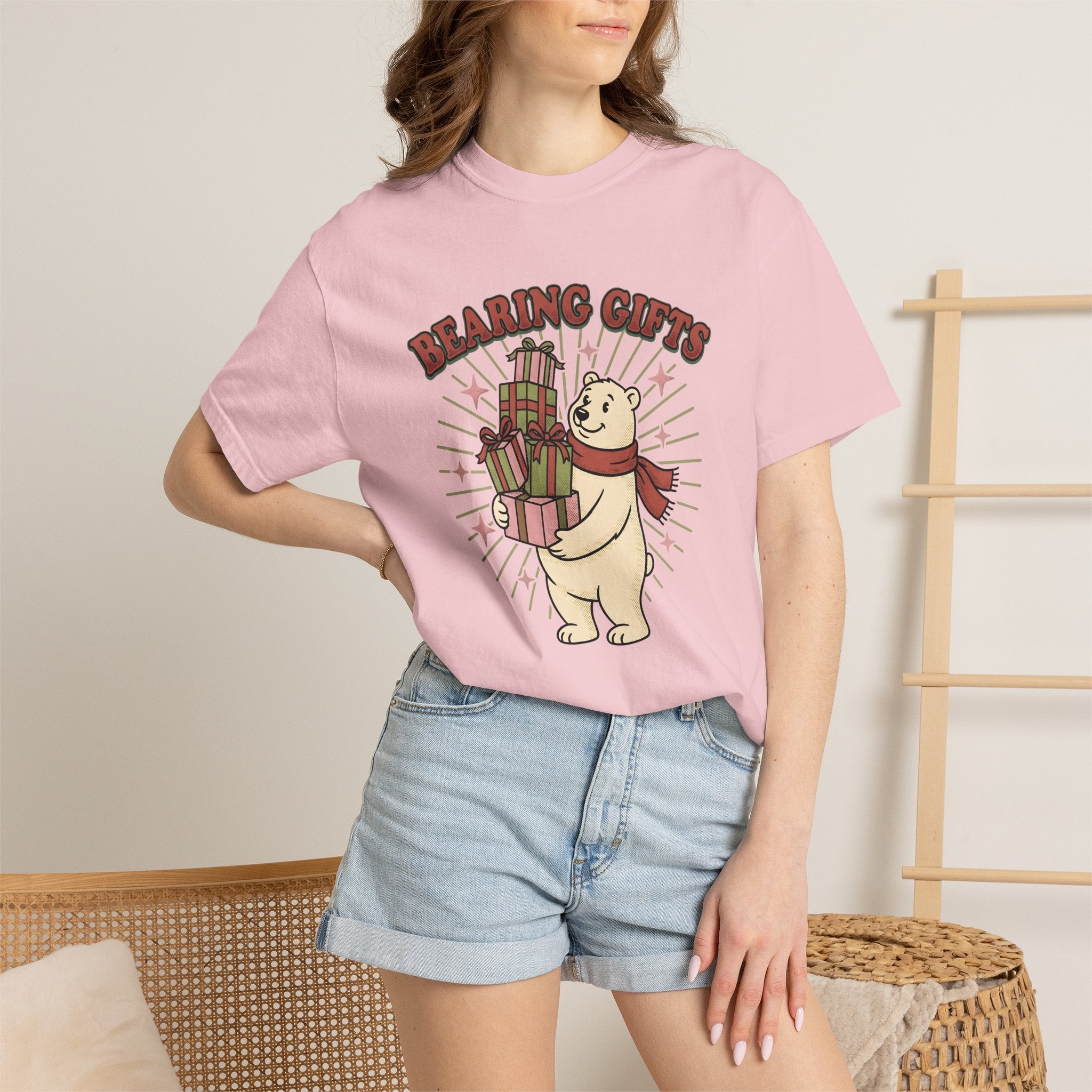Polar Bear Shirt Christmas Holiday Gift Women Cartoon Tee Ursa T-Shirt Xmas Fan Comic Tshirt Festive Graphic Vintage Presents Tshirt