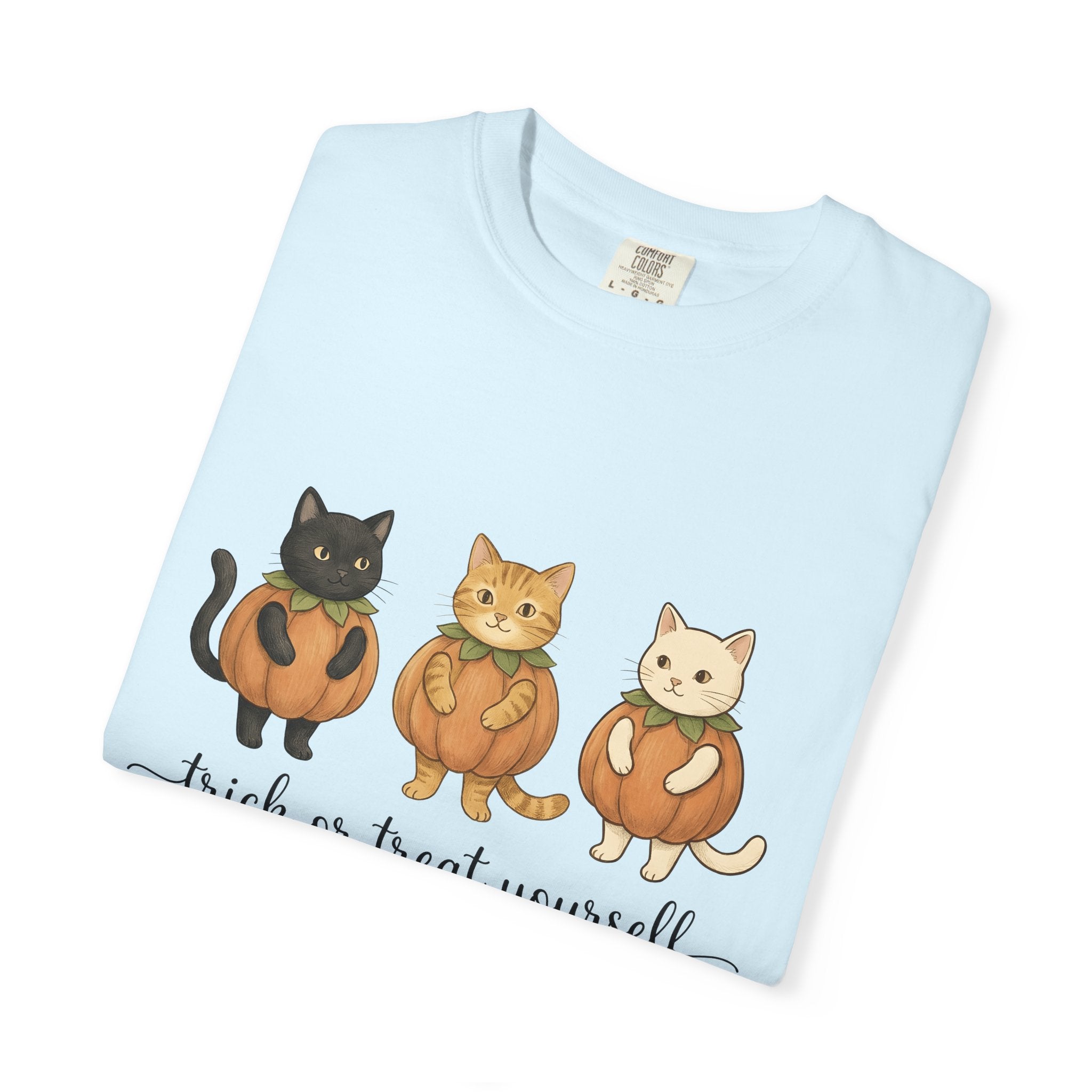 Cat Pumpkin Shirt Halloween Cat Gift Women Kawaii Tee Gourd T-Shirt Horror Fan Cute Tshirt Feline Graphic Hand Drawn Costume Tshirt