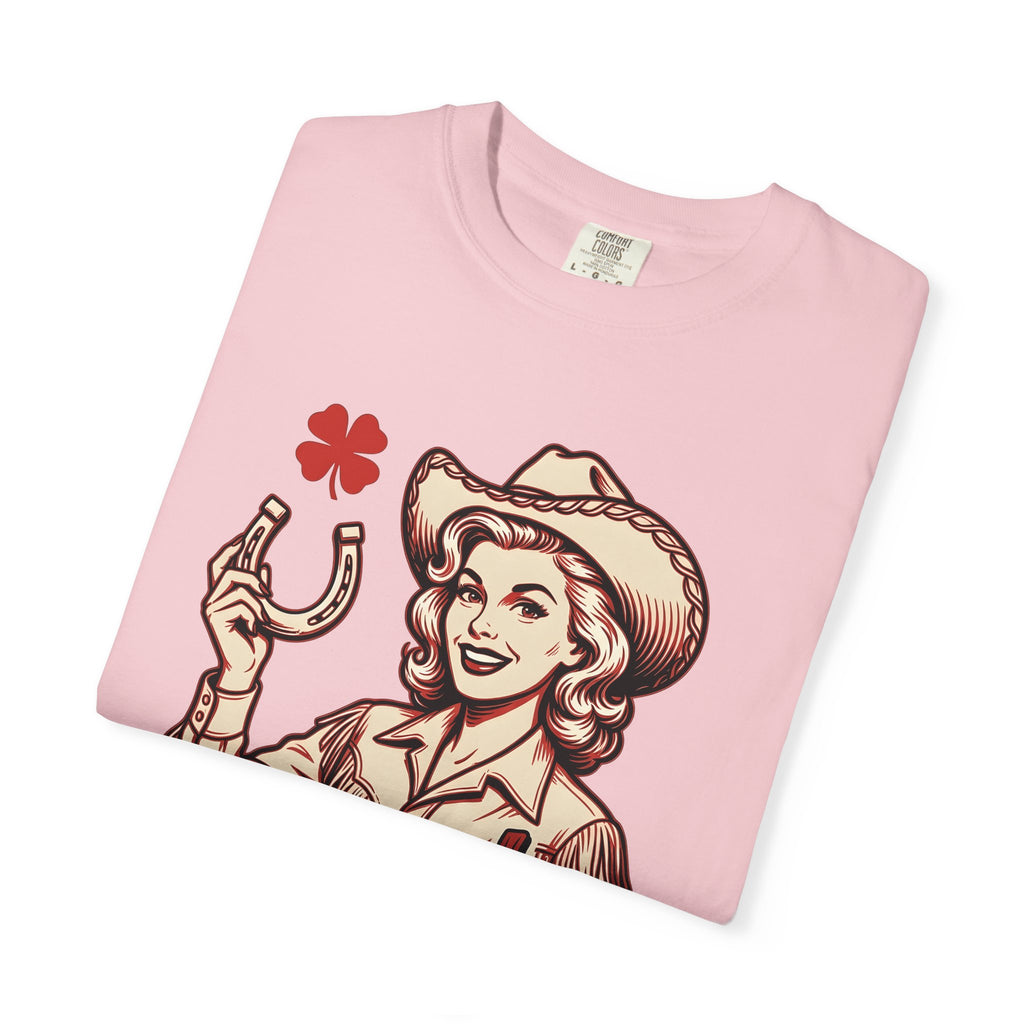 Cowgirl Art Shirt Cowgirl Country Gift Women Hand Drawn Tee Western Art T-Shirt Rodeo Fan Illustrated Tshirt Rural Graphic Line Art