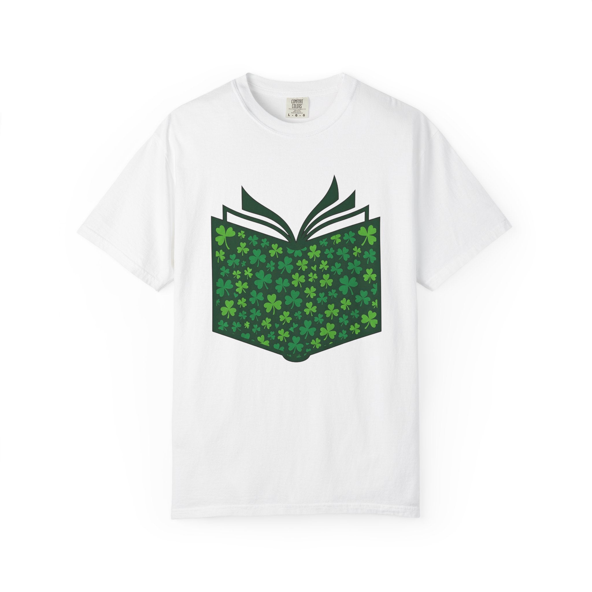 Lucky Shamrock Book Shirt St Patrick's Day Books Gift Women Vintage Tee Book T-Shirt St Patricks Fan Retro Tshirt Literary Graphic Flat